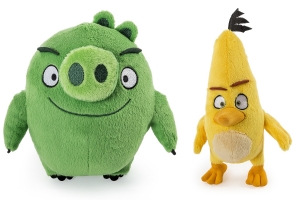 Peluche - Angry Birds - Cochon ou Chuck ou Peluches Schtroumpfs (20cm) / Figurines - Star Wars (10cm)