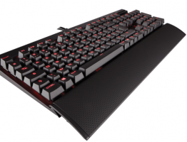 Clavier mécanique Corsair - K70 Lux Red Cherry Blue